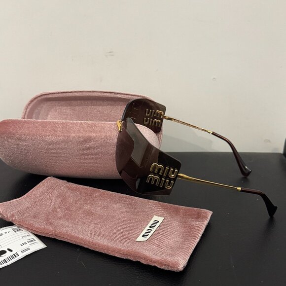 Miu Miu Oversized Brown Shield Sunglasses Gold Detail main image 6